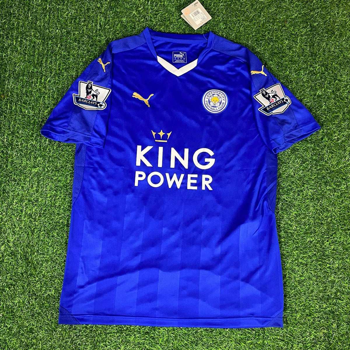 Jamie Vardy 9 - Leicester City 2015/16 Premier League Retro Kit Jersey – Front View