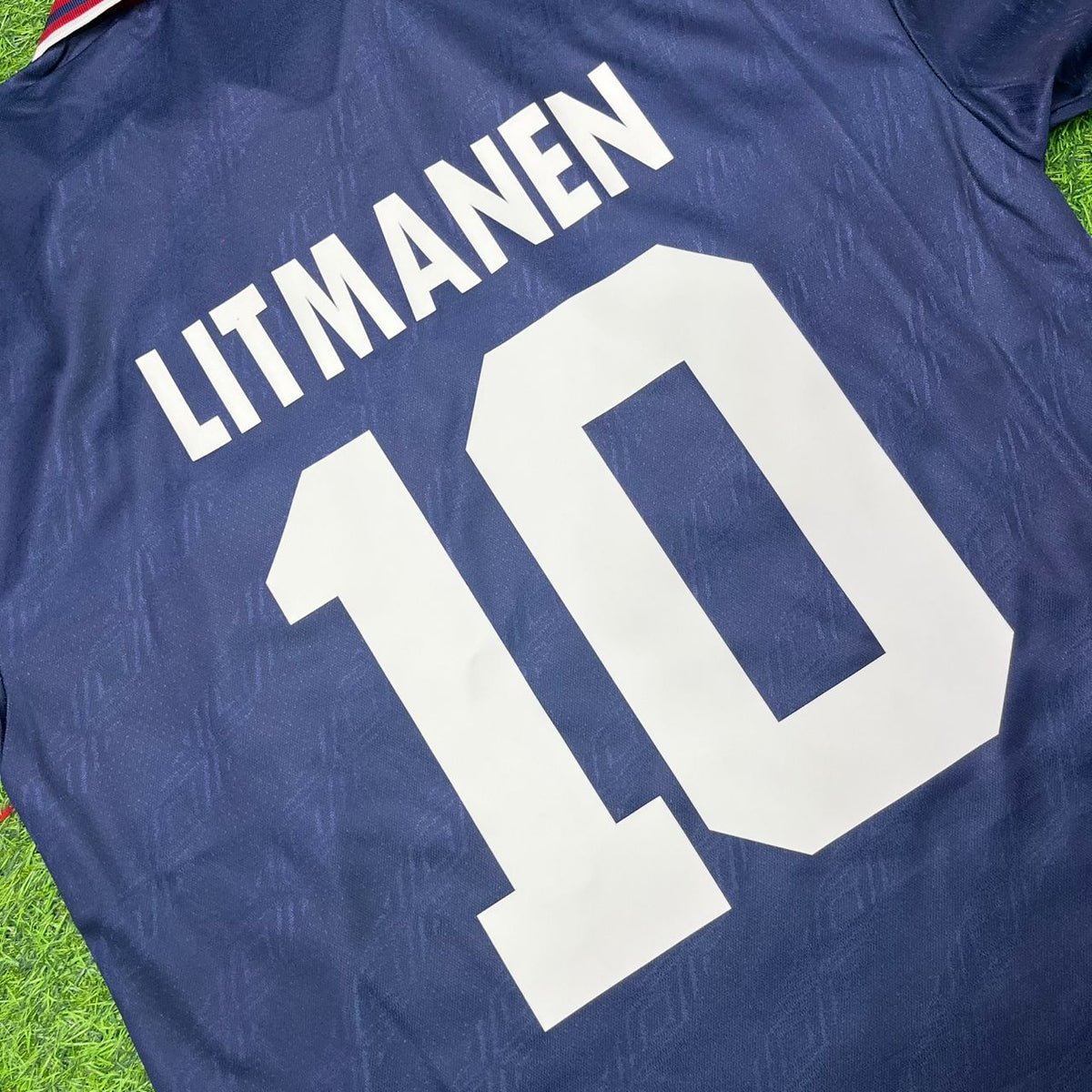 1994/95 Jari Litmanen #10 Ajax Away Retro Football Jersey – Detailed View