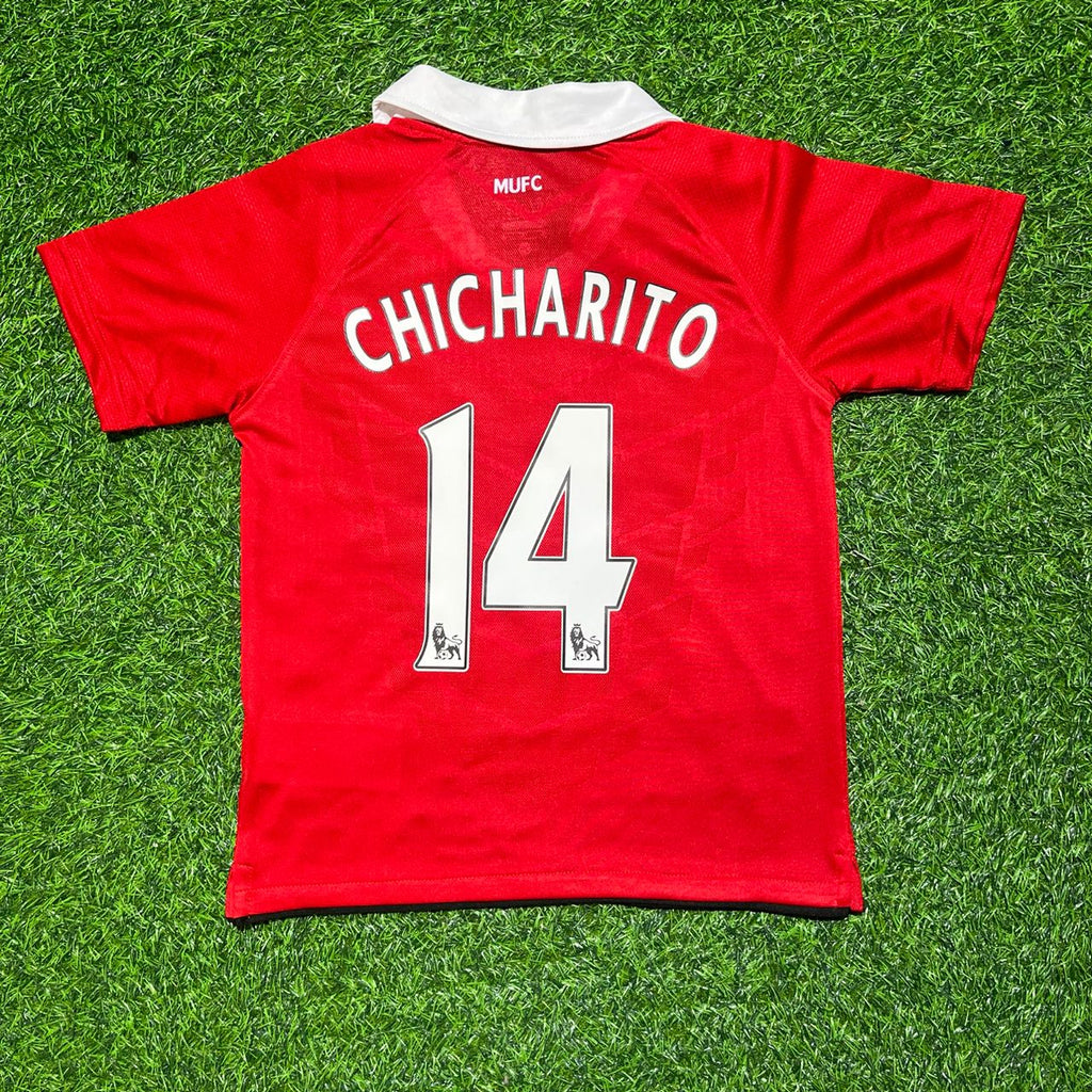 Manchester United 2010/2011 Retro Home Football Jersey – Javier Hernández Chicharito – Back View