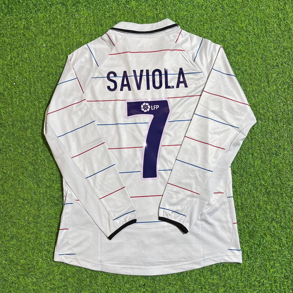Javier Saviola #7 Barcelona 2003 2004 Away Long Sleeve Retro Football Jersey – Back View