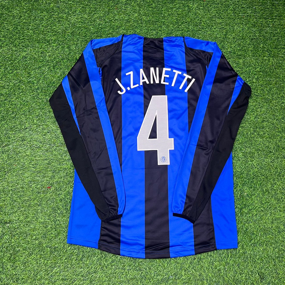 2004/05 Javier Zanetti Inter Milan Retro Football Jersey – Back View