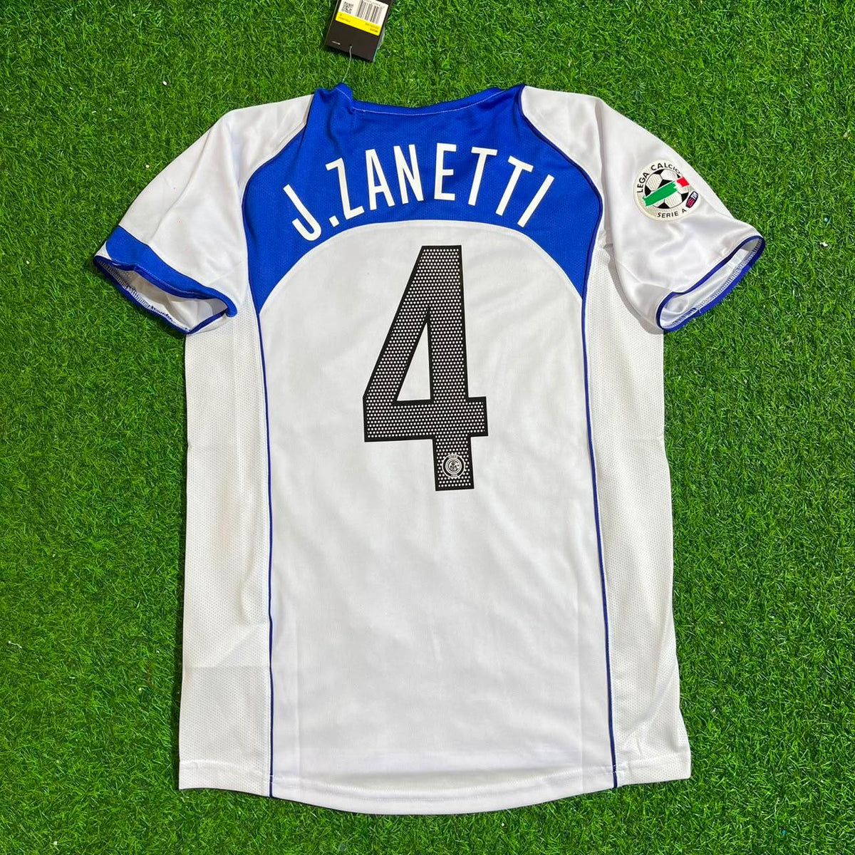 Javier Zanetti Inter Milan 2004-2005 Retro White Football Jersey – Back View