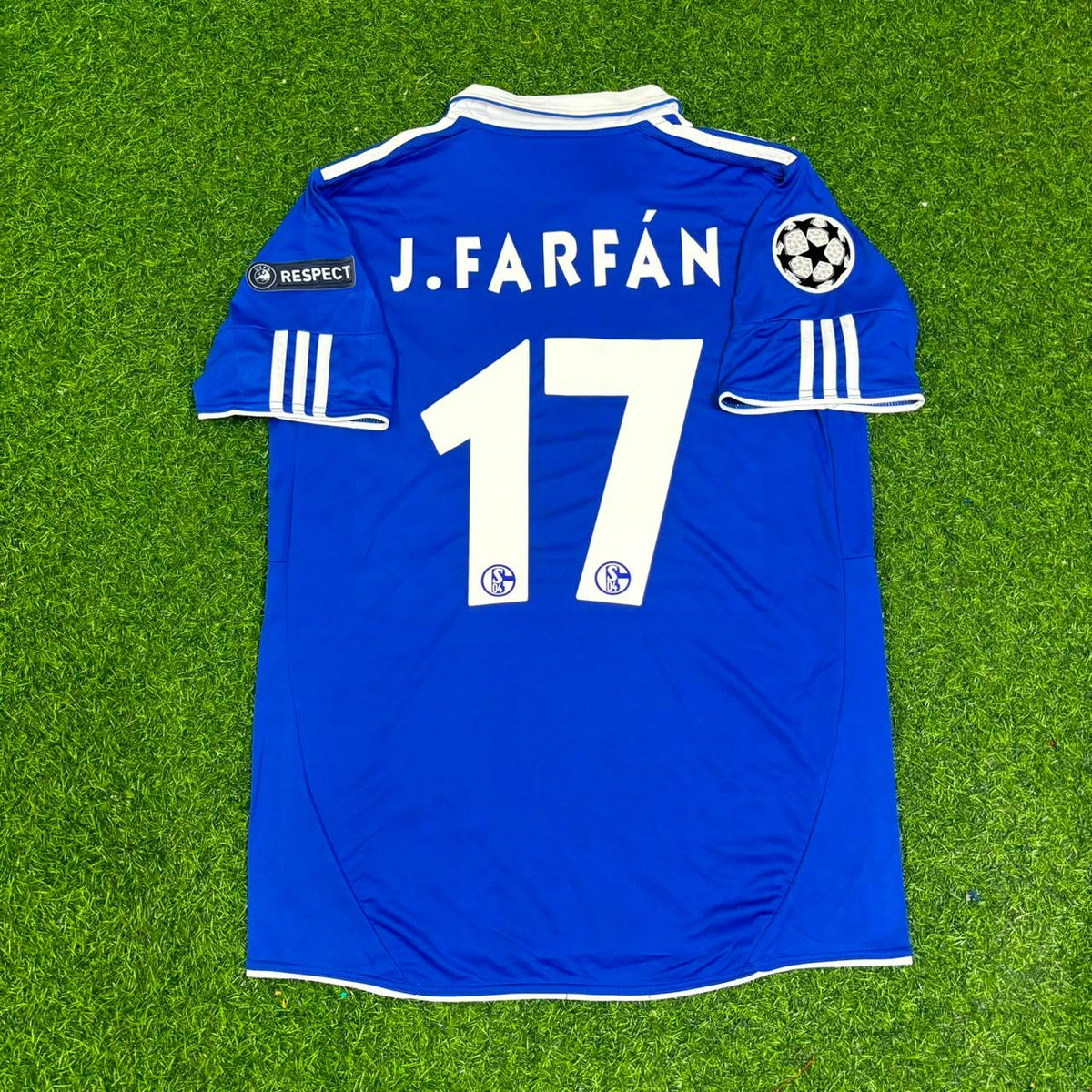 Schalke 04 Season 2010- 11 Retro Champions League Football Jersey – Jefferson Farfán 17- – Back View