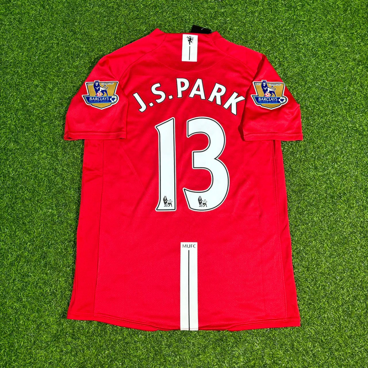 Manchester United 2007 2008 EPL Retro Red Jersey – Ji-sung Park – Back View