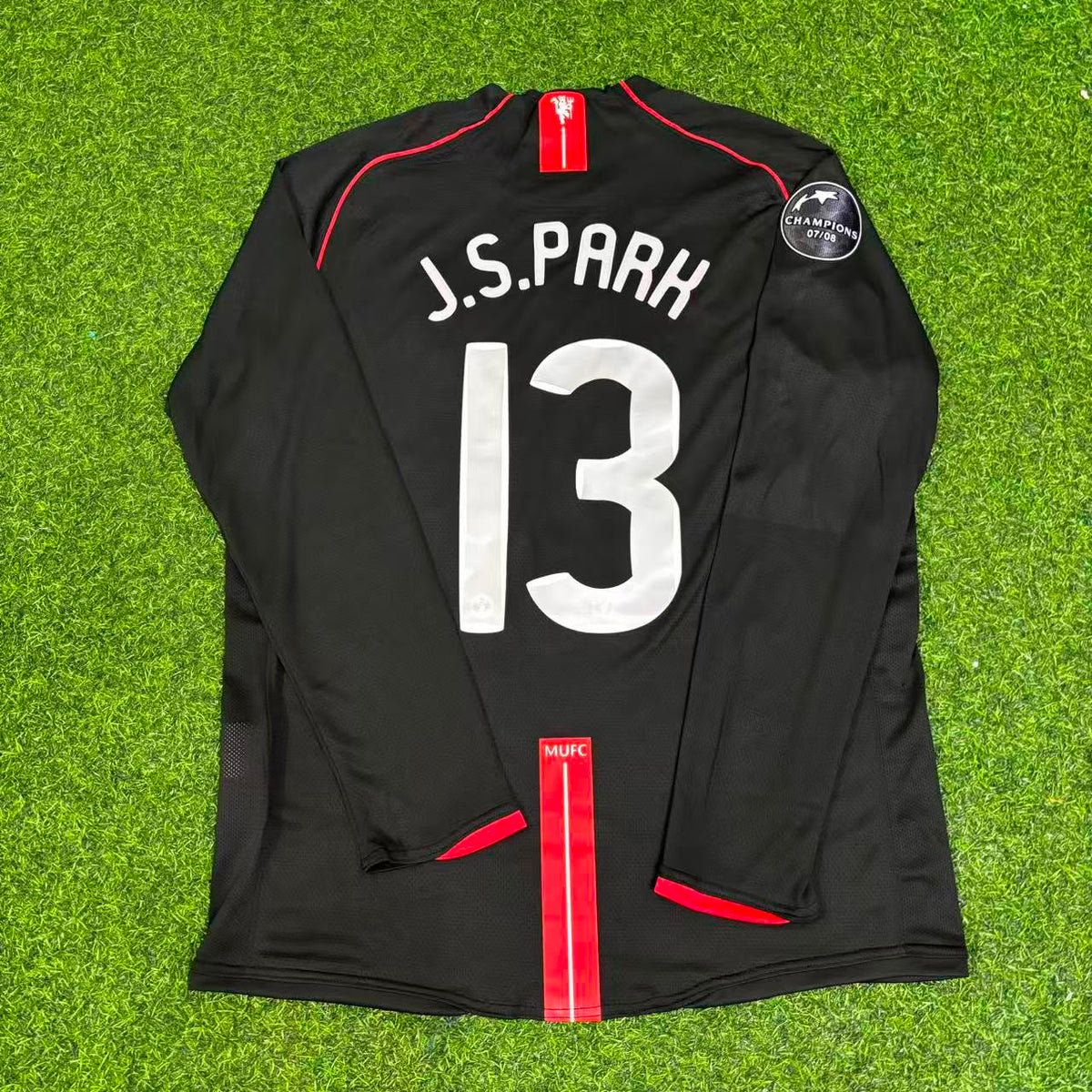 2007/08 Ji-sung Park Manchester United Champions League Patch Black Retro Football Jersey Collection – Back View