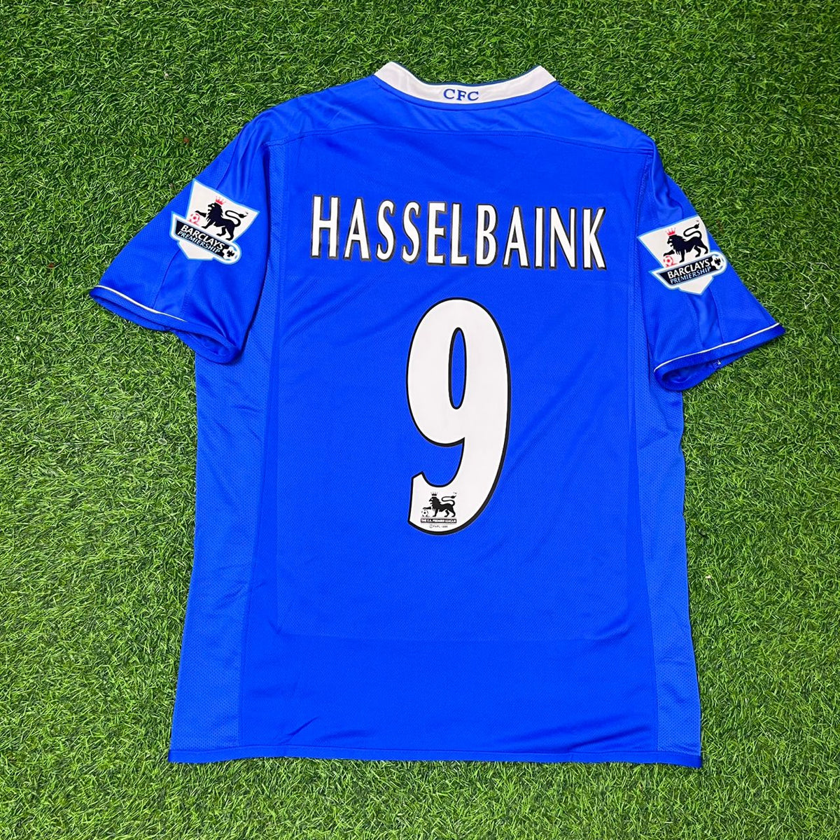 2003/05 Jimmy Floyd Hasselbaink Chelsea Home Navy Blue Retro Football Jersey – Back View
