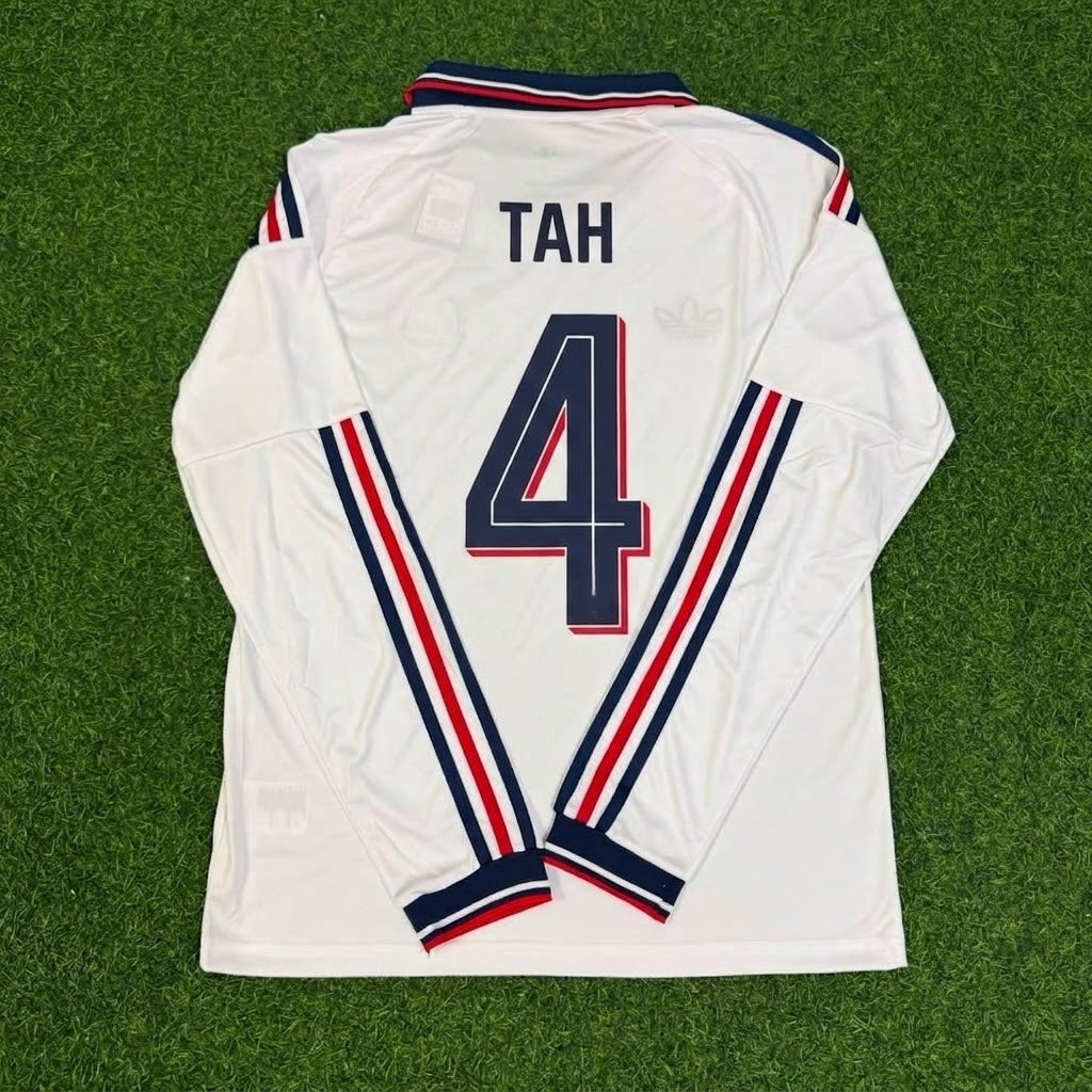 Jonathan Tah #4 Bayern Munchen 2027 Away Long Sleeve New season – Back View