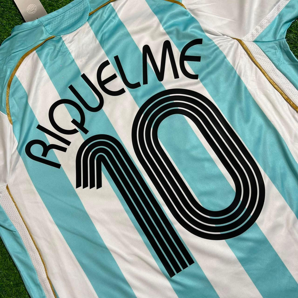 Argentina 2006 World Cup Retro Long Sleeve Football Jersey – Juan Román Riquelme #10 – Detailed View