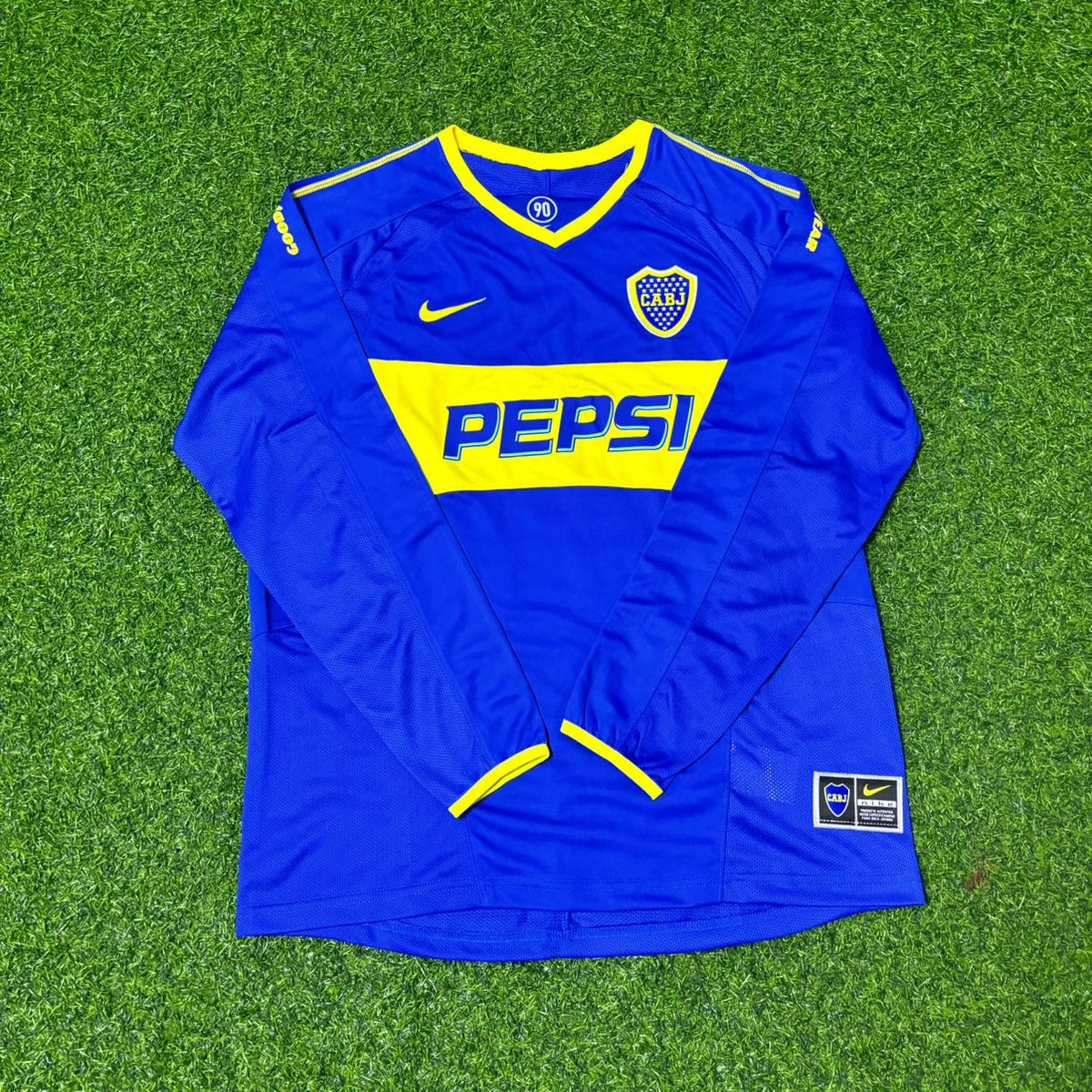 Juan Roman Riquelme Boca Juniors 2003-2004 Long Sleeve Retro Football Jersey – Front View