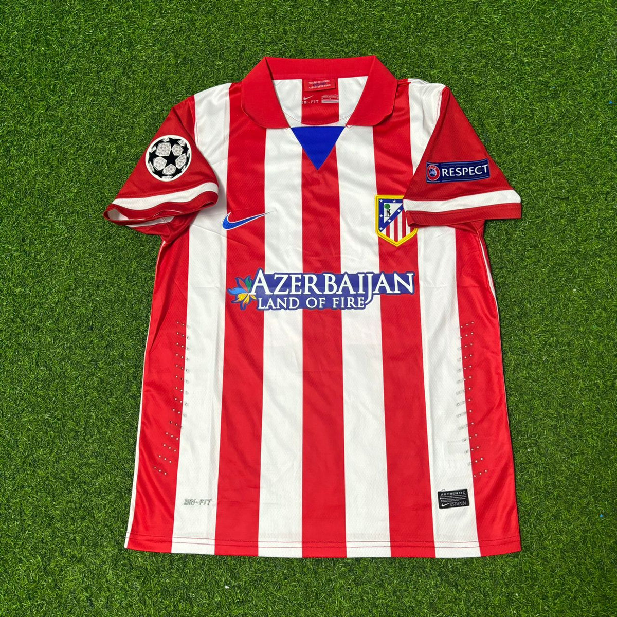2013/14 Juanfran Atlético Madrid Home Retro Football Jersey – Front View