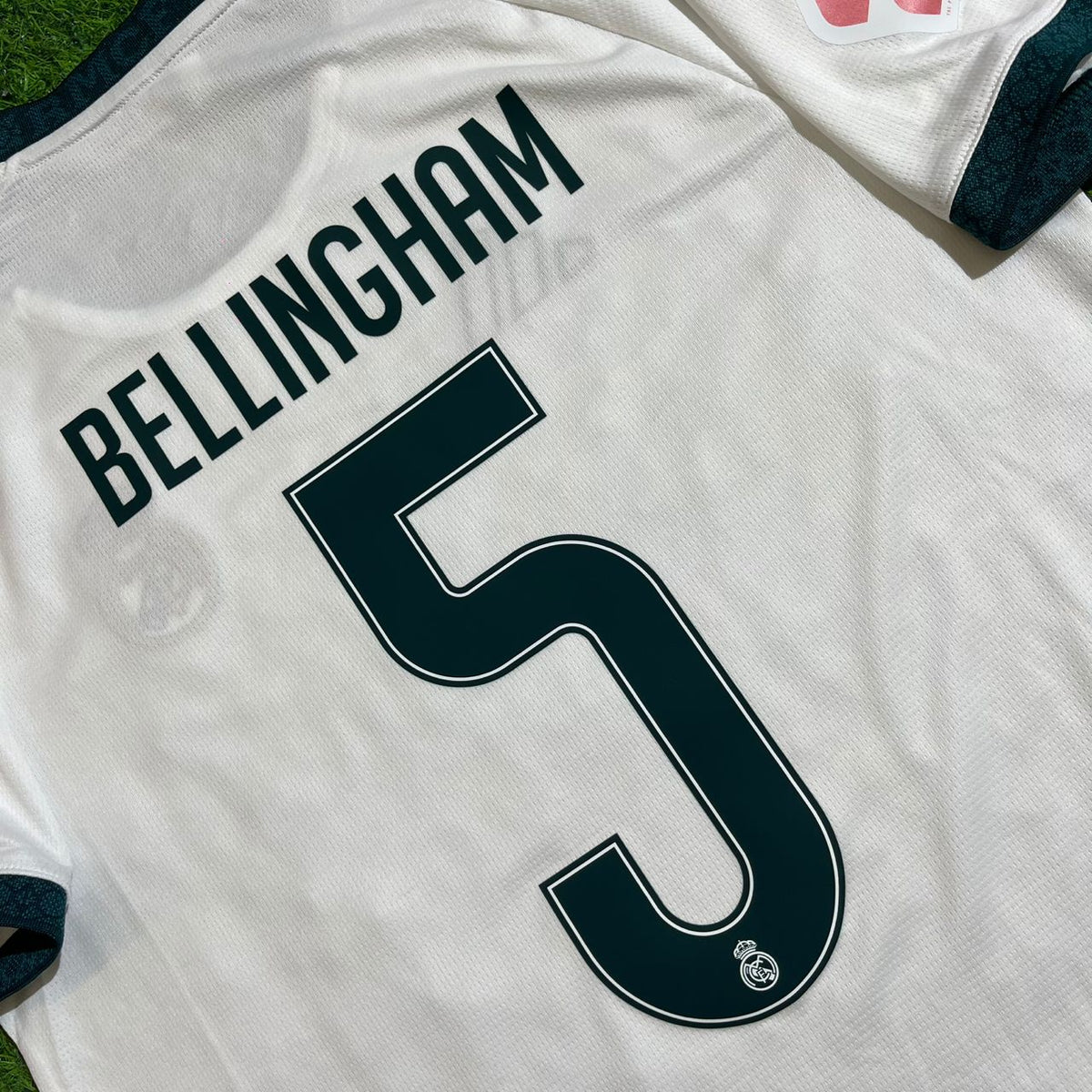 Jude Bellingham White Jersey – Front View