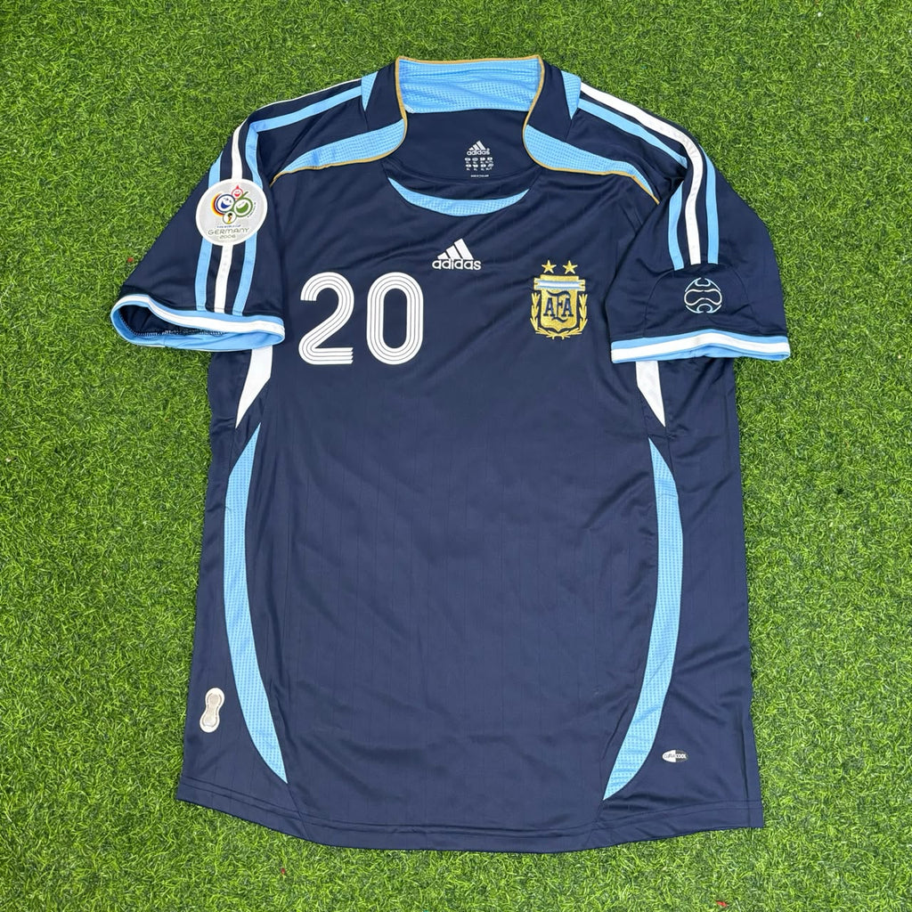 Julio Cruz #20 Argentina 2006 World Cup Dark Blue Home Retro Football Jersey – Front View