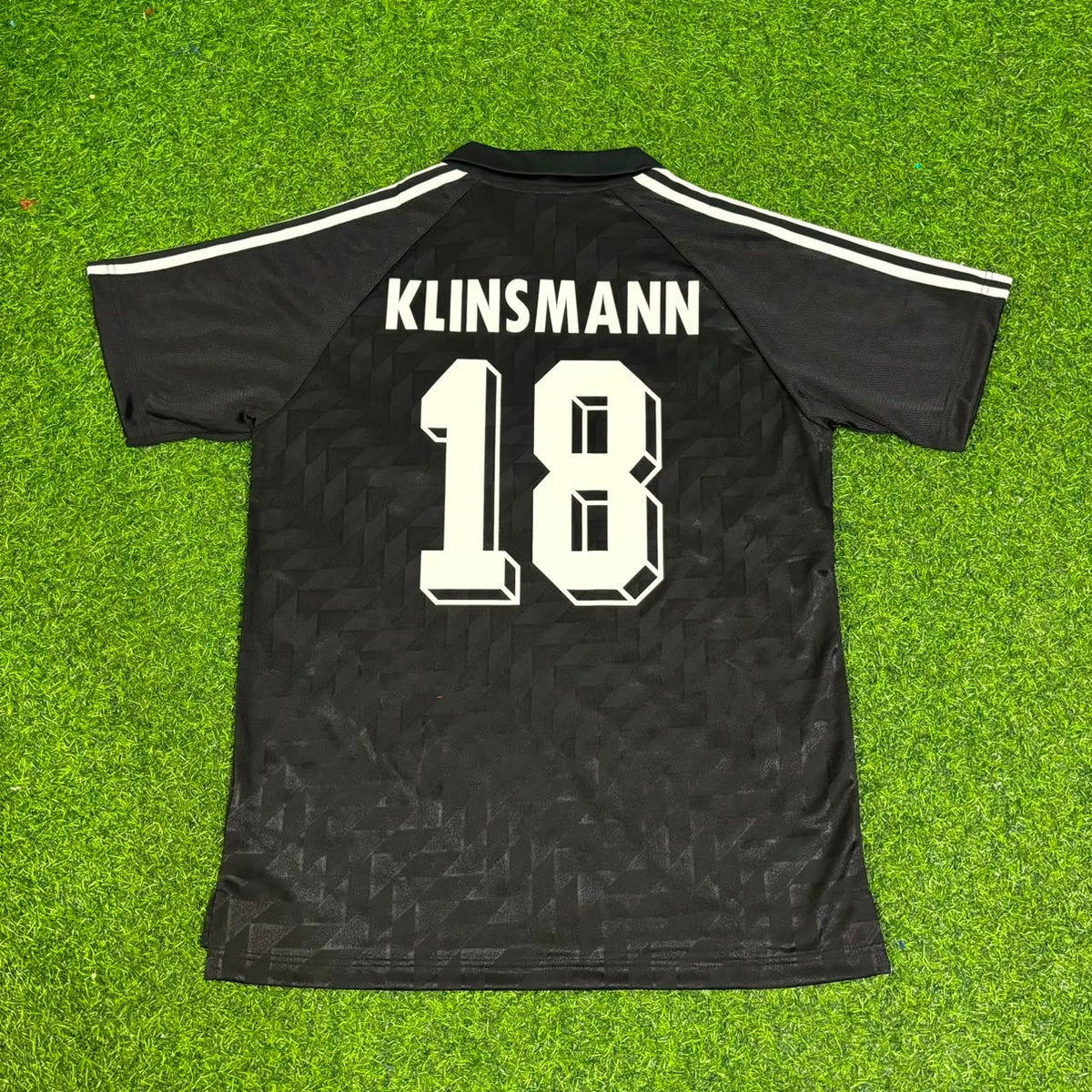 Jürgen Klinsmann Deutschland 1990 WM Schwarzes Retro – Back View