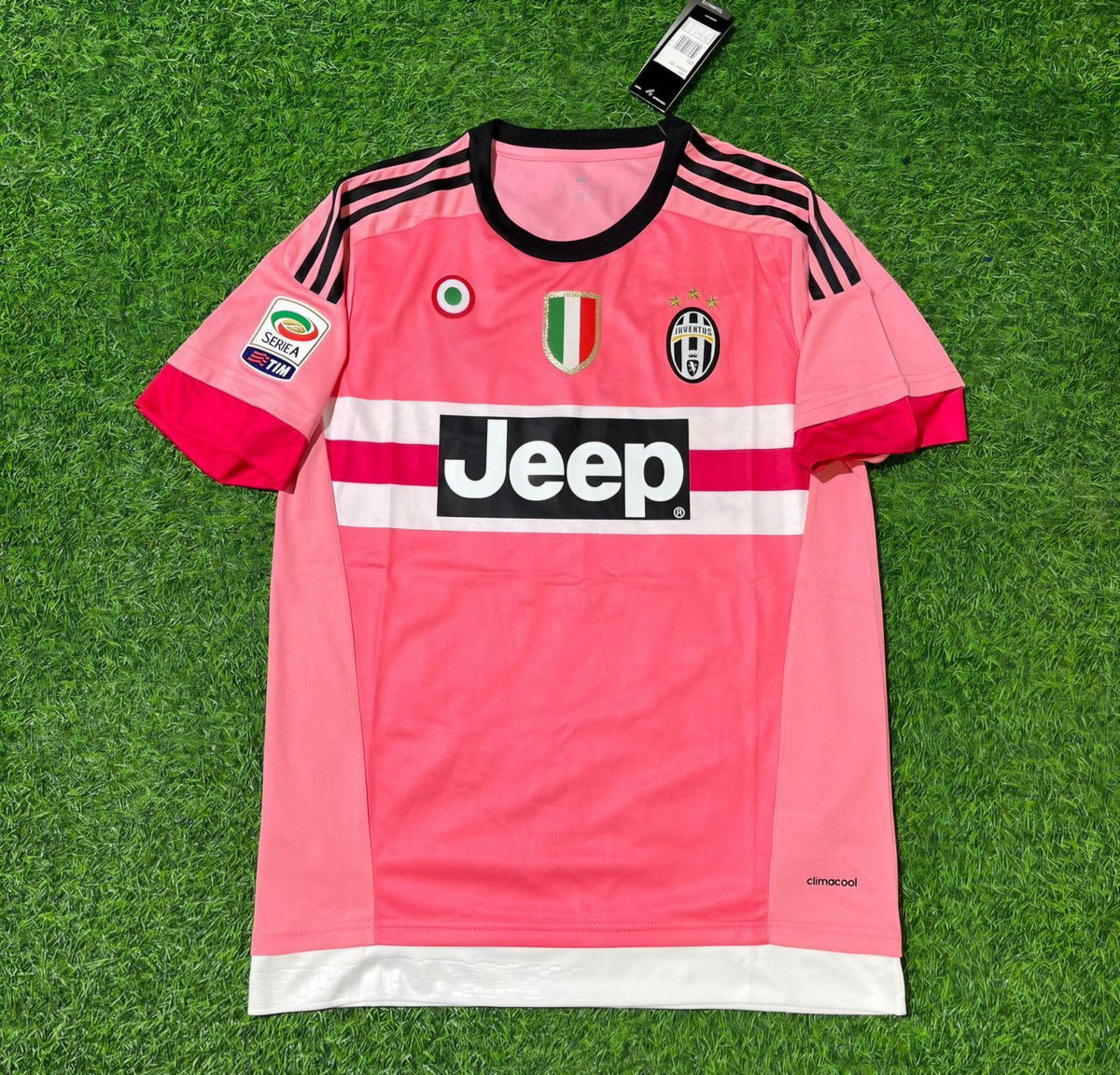 Juventus Retro Pink 2015-2016 Jersey – Back View