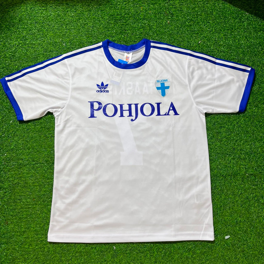 Ari Hjelm Finland Home Retro Football Shirt Jalkapallopaita – Front View
