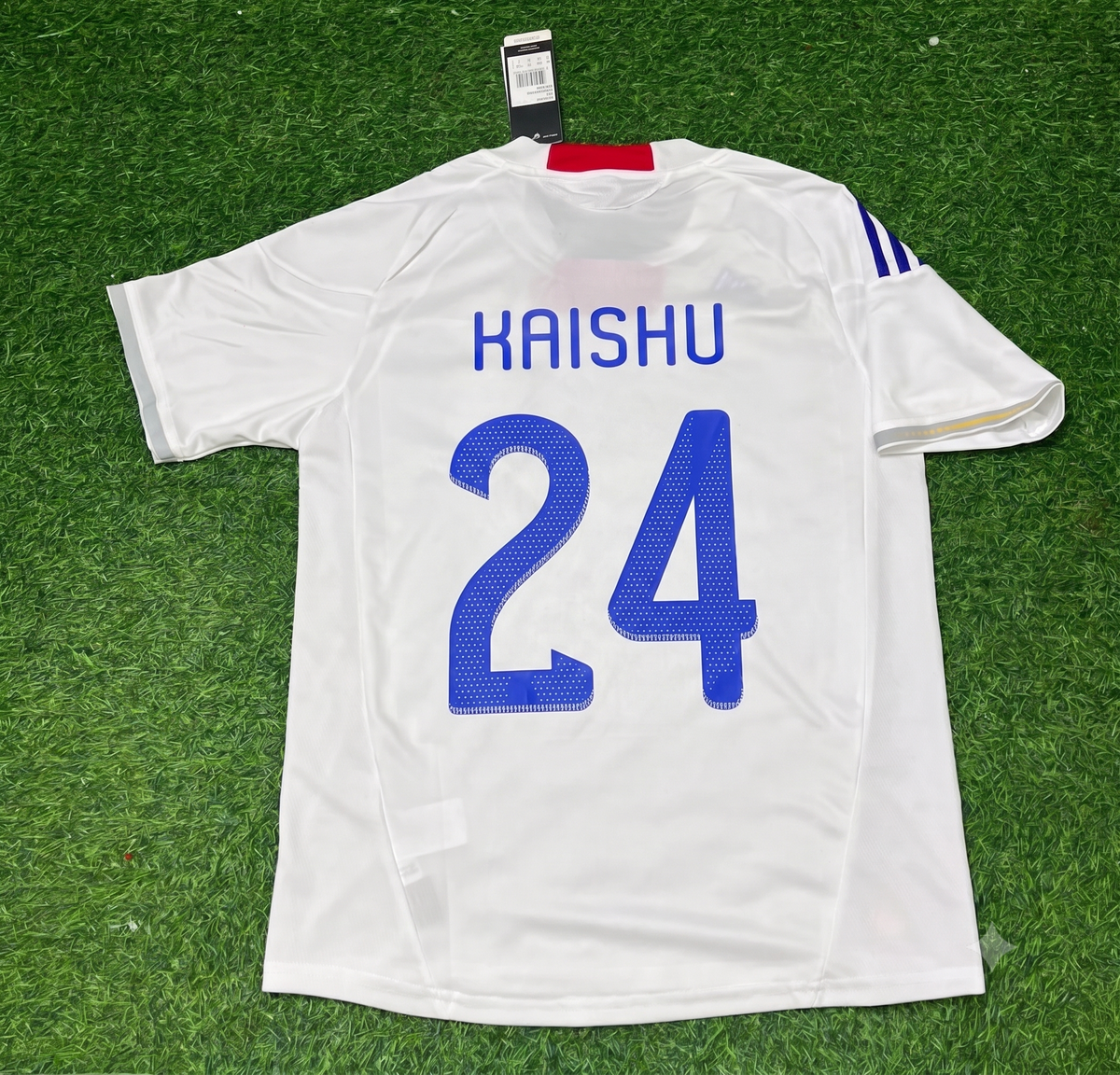 Kaishu Sano Japan White Retro Football Jersey – Back View