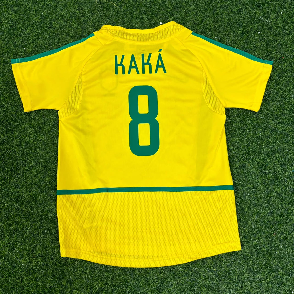 Brazil Retro Kids Football Jersey – Kaká Leite 8- – Detailed View