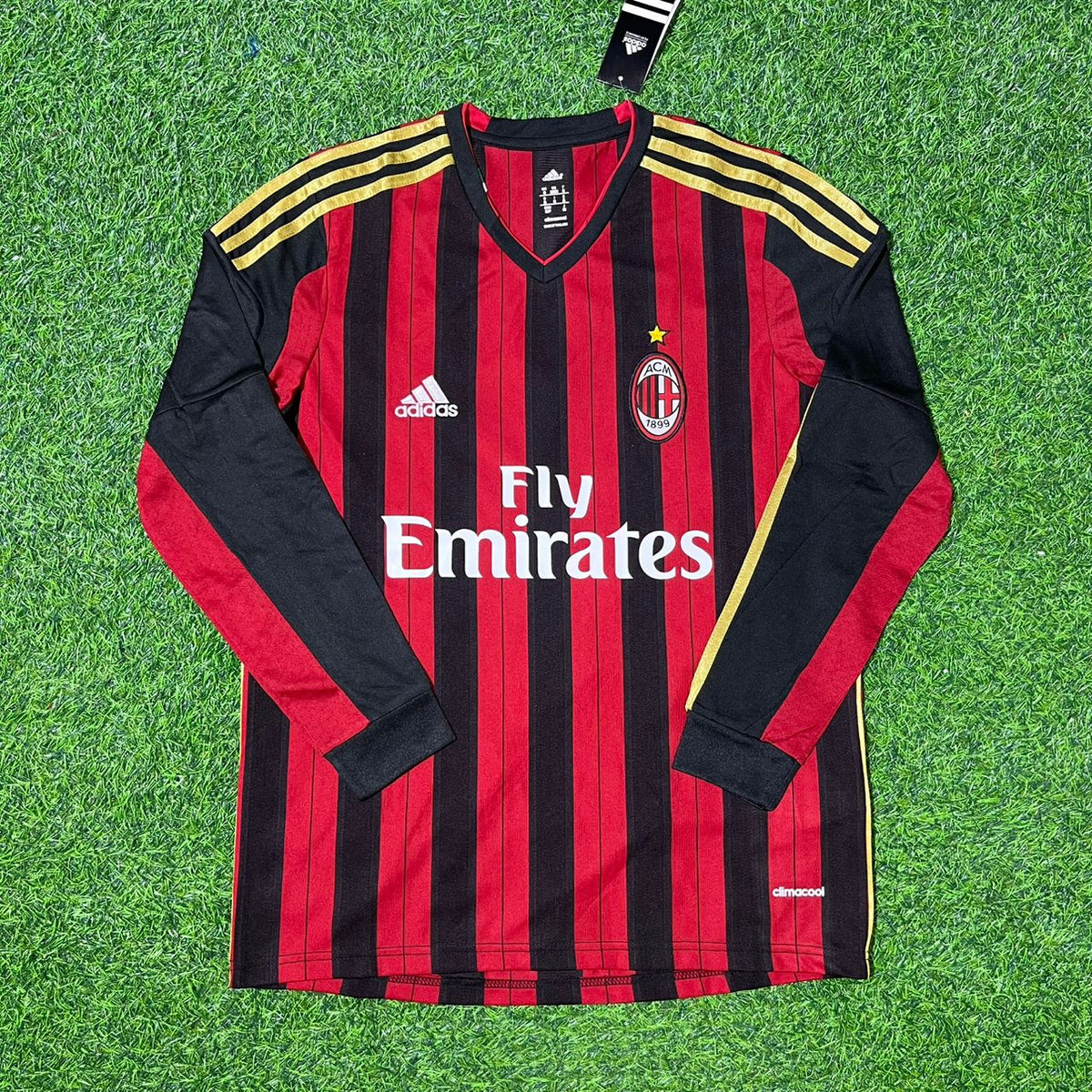 Kaká AC Milan 2013/14 Long Sleeve Home Retro Football Jersey – Front View