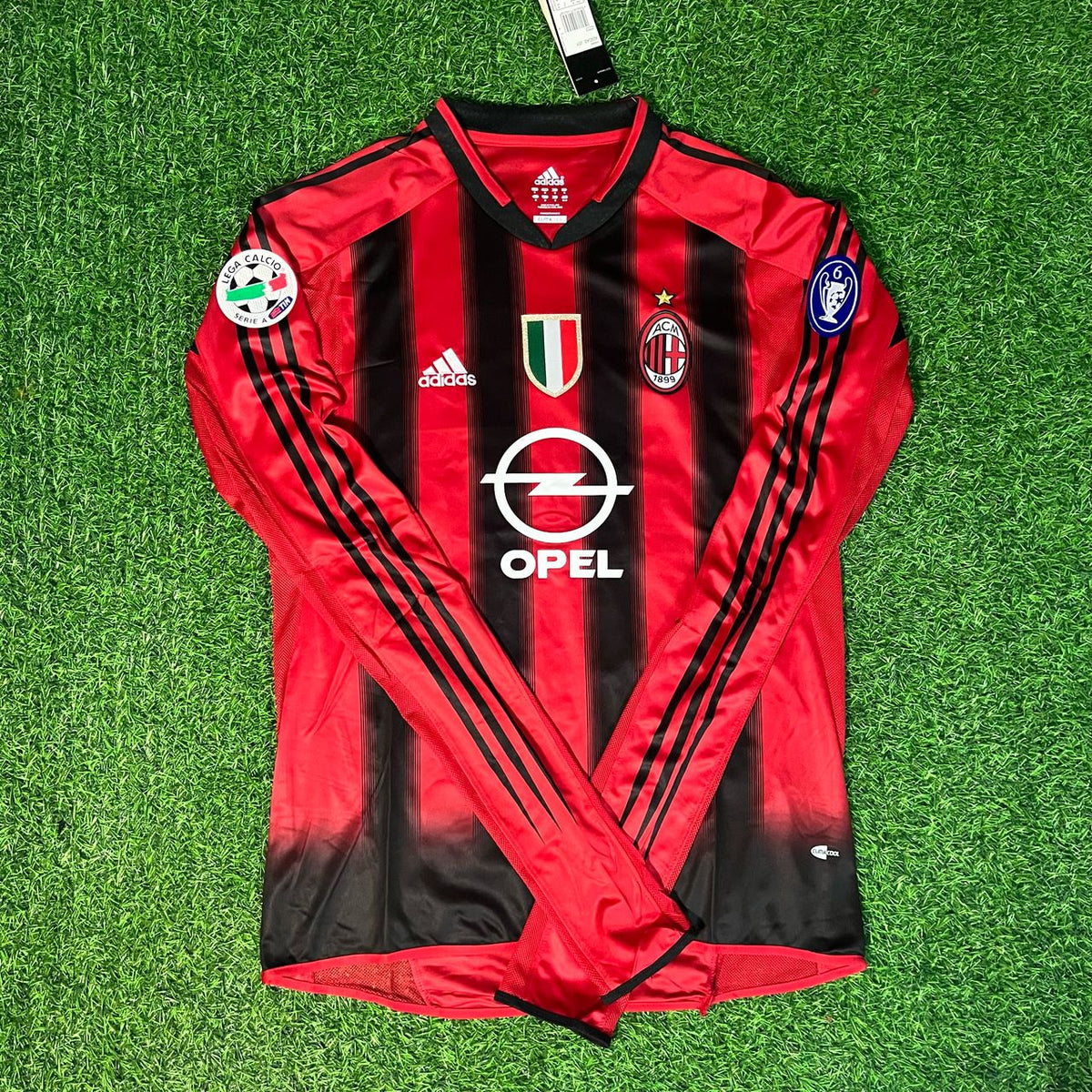 2003/04 Kaká 22 Milan Red & Black Home Retro Football Jersey – Front View