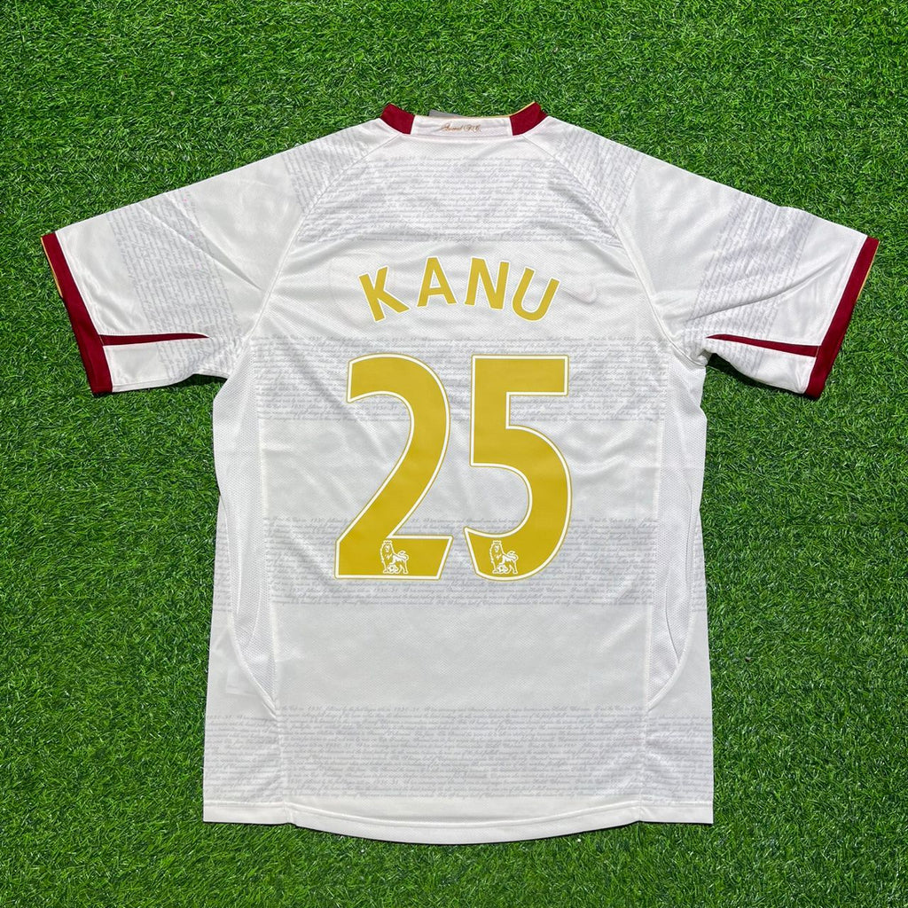 2004/05 Kanu Arsenal Away Retro White Football Jersey – Back View