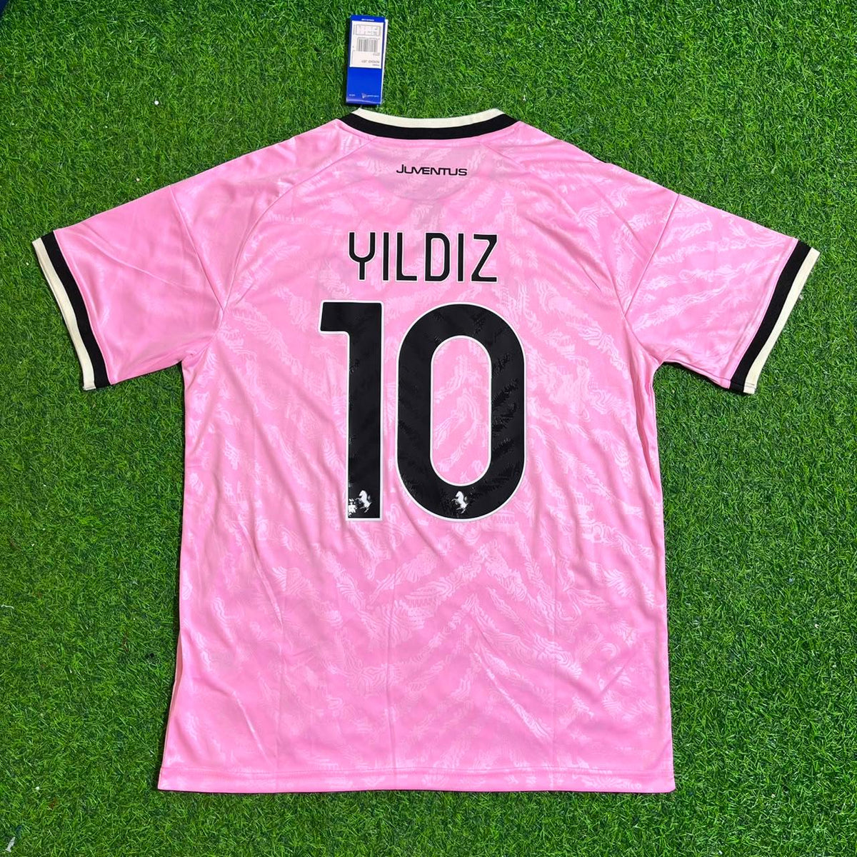 Kenan Yıldız Juventus 2026/2027 New Season Away Pink Football Jersey – Back View