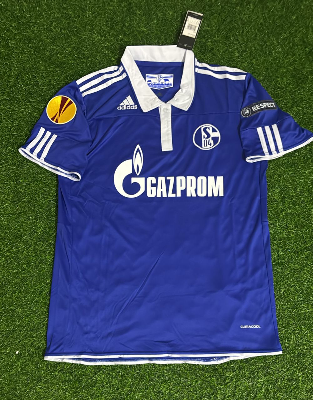 Klaas-Jan Huntelaar Schalke 04 2011 2012 Retro Uefa Patch Football Jersey – Front View