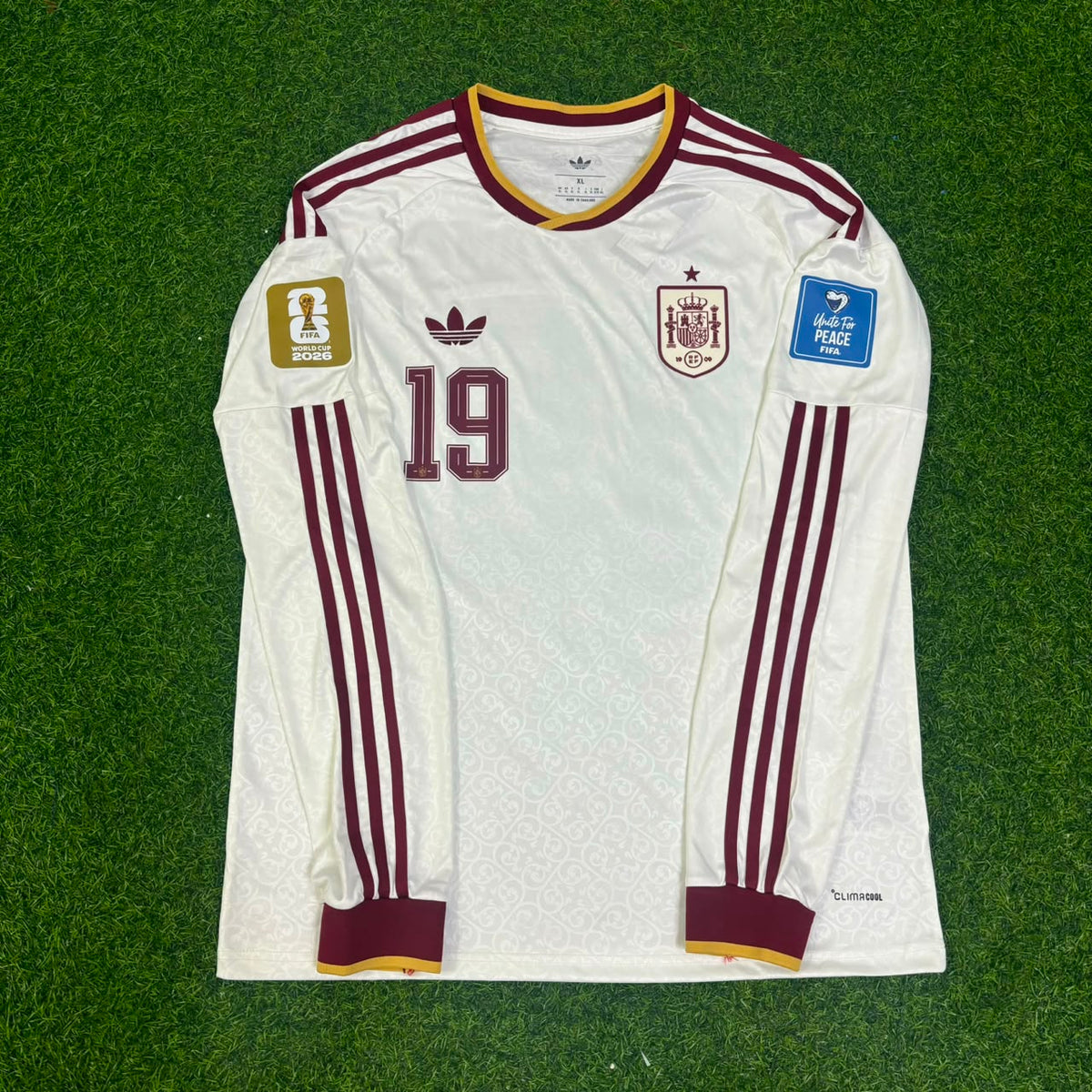 Lamine Yamal #19 Spain 2026 World Cup Away Long Sleeve Jersey – Front View