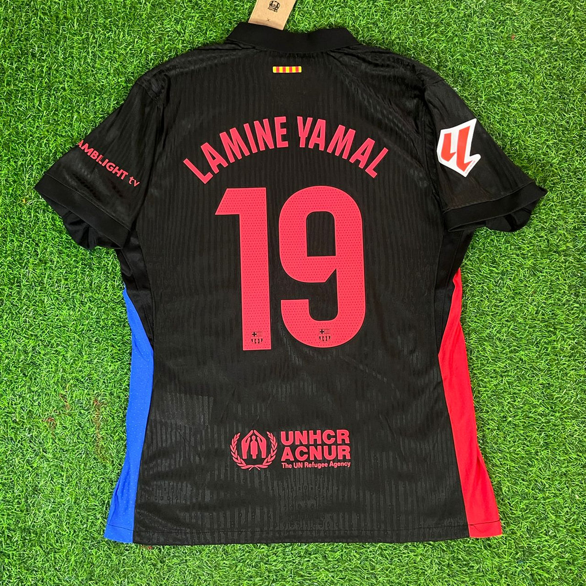 Lamine Yamal Barcelona Jersey – Front View