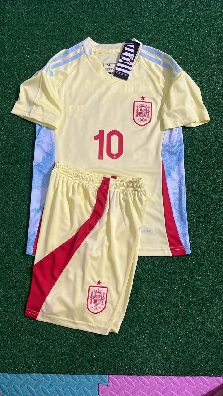 Lamine Yamal 10 Jersey – Front View