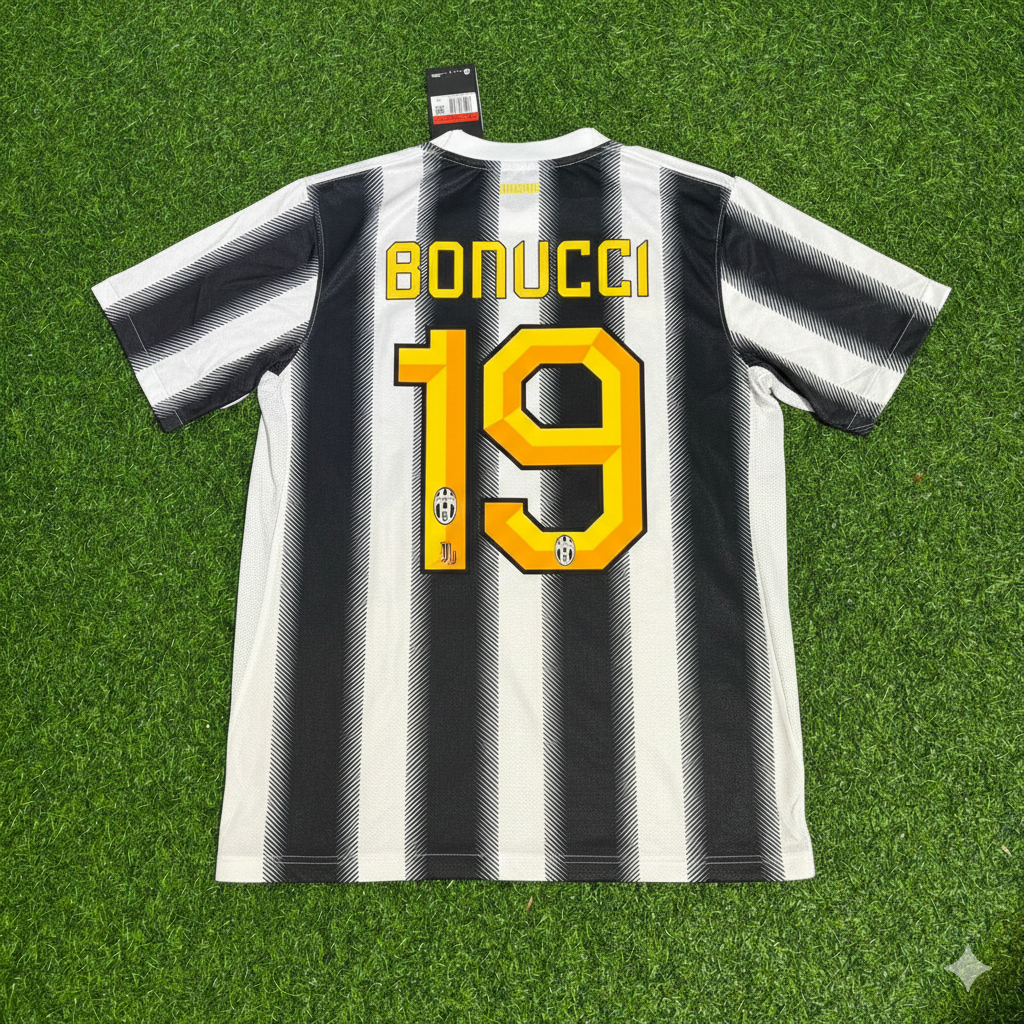 Juventus Home 2011 2012 Season Retro Jersey – Leonardo Bonucci – Back View