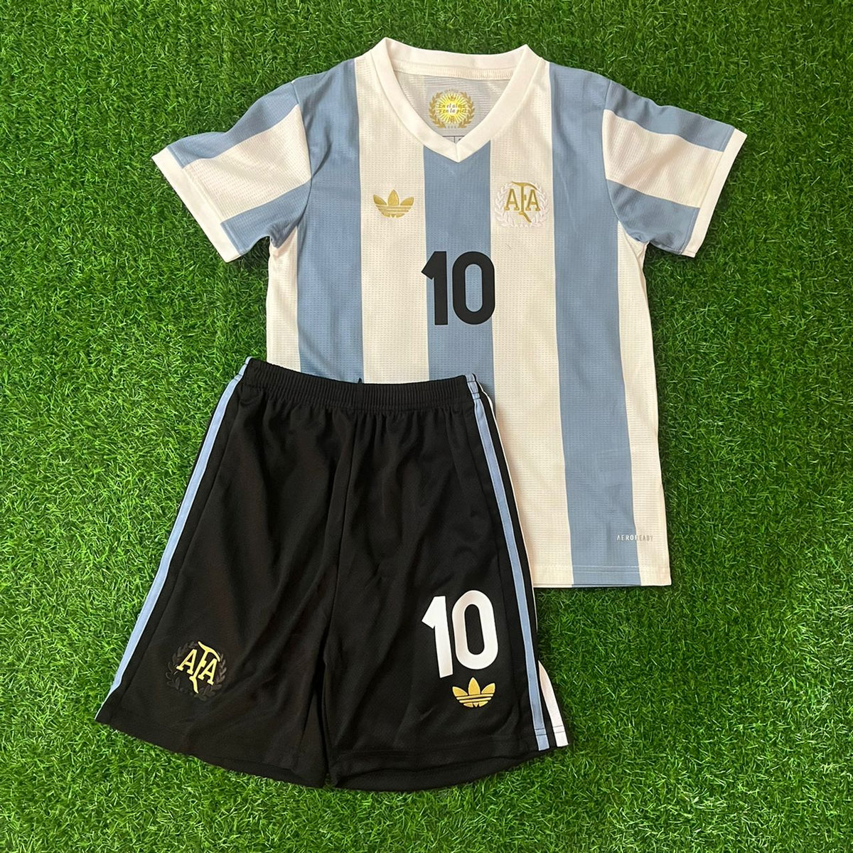 Lionel Messi Argentina Retro Kids Children Set Retro Football Jersey – Front View