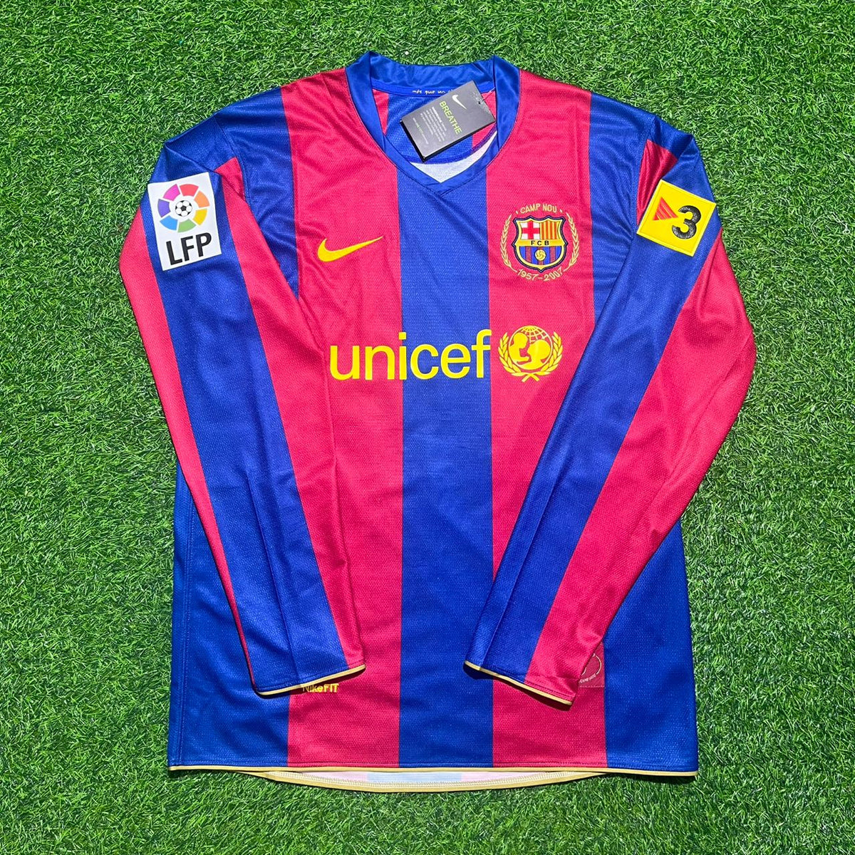 2007/08 Lionel Messi Barcelona Retro Football Jersey – Front View