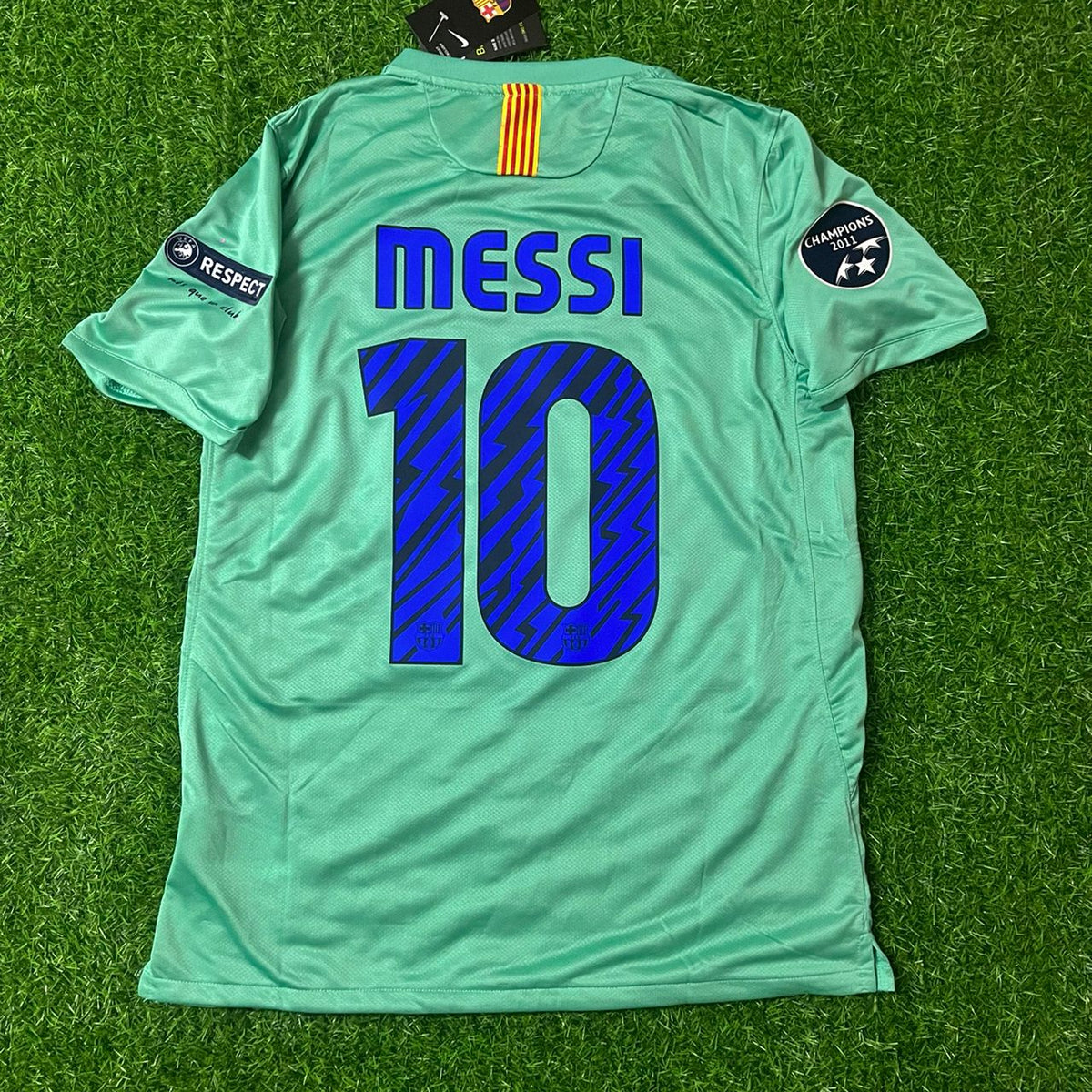 Lionel Messi 10 - Barcelona 2011/2012 Blue Red Home Retro Jersey – Back View
