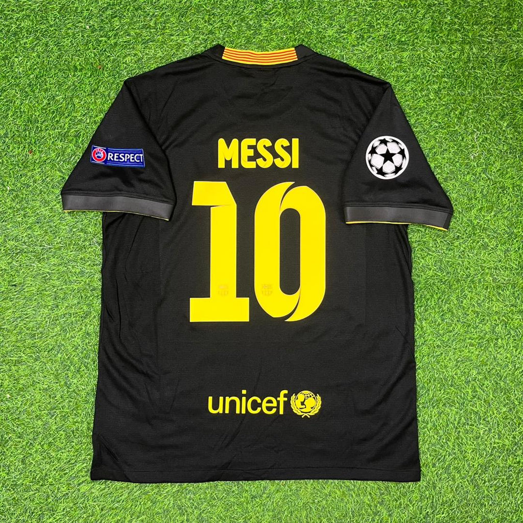 Lionel Messi #10 Barcelona 2013-2014 Black Retro Football Jersey – Detailed View