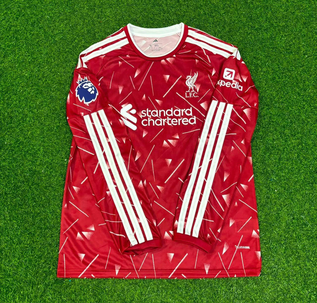 Liverpool 2027 New Season Long Sleeve Home Football Jersey – Dominik Szoboszlai – Front View