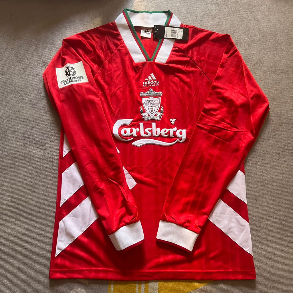 Liverpool Long Sleeve Retro Football Jersey – Detailed View
