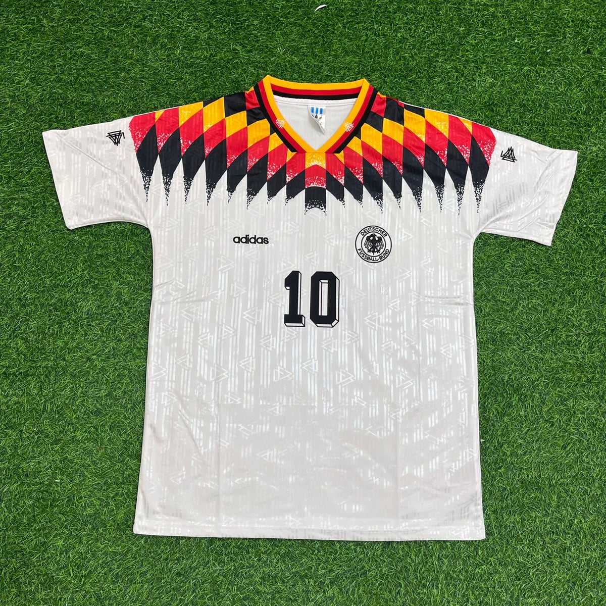 Lothar Matthäus Deutschland Germany 1994 Weltmeisterschaft Retro Football Jersey – Front View