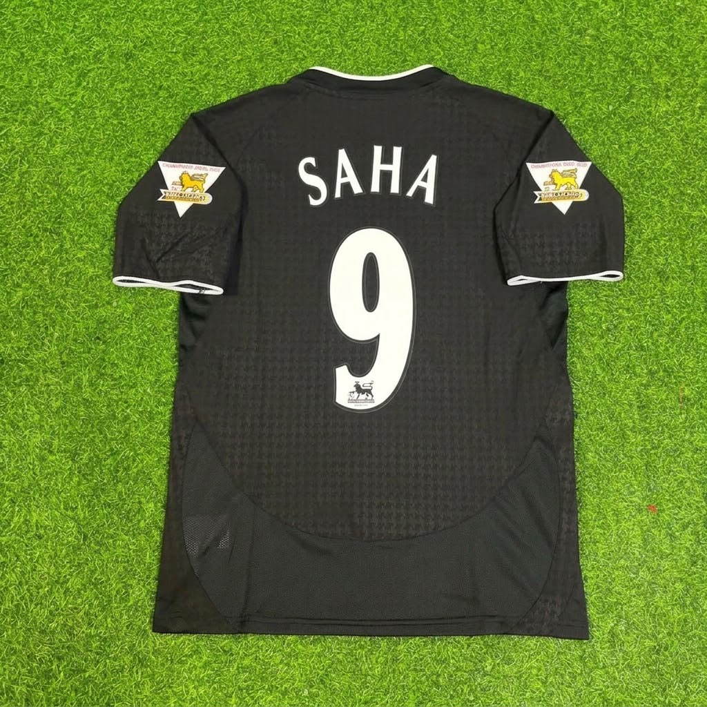 Louis Saha Manchester United 2003-2004 Away Black Retro Football Jersey – Back View
