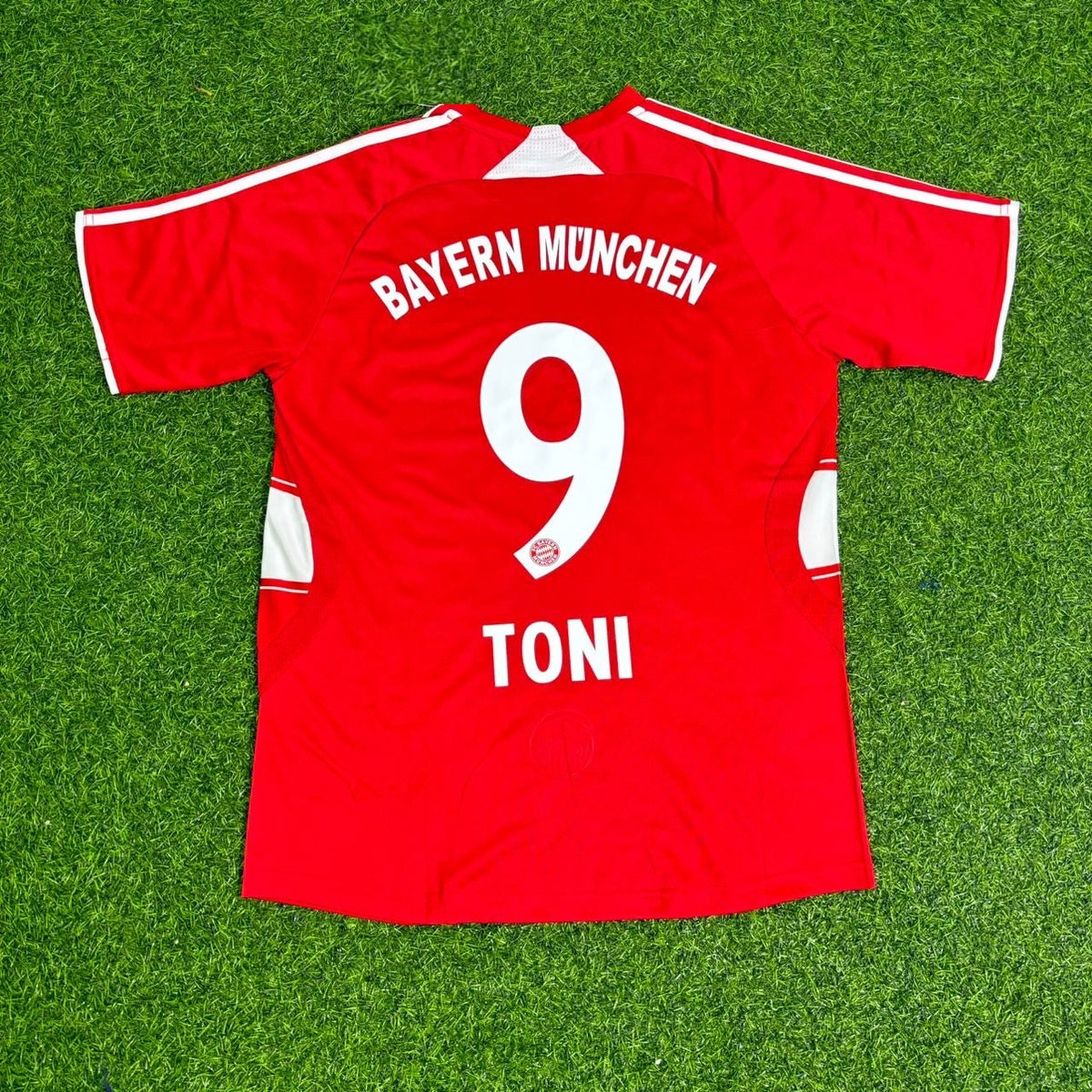 Luca Toni Bayern Munich 2007–2009 Retro Football Jersey – Back View