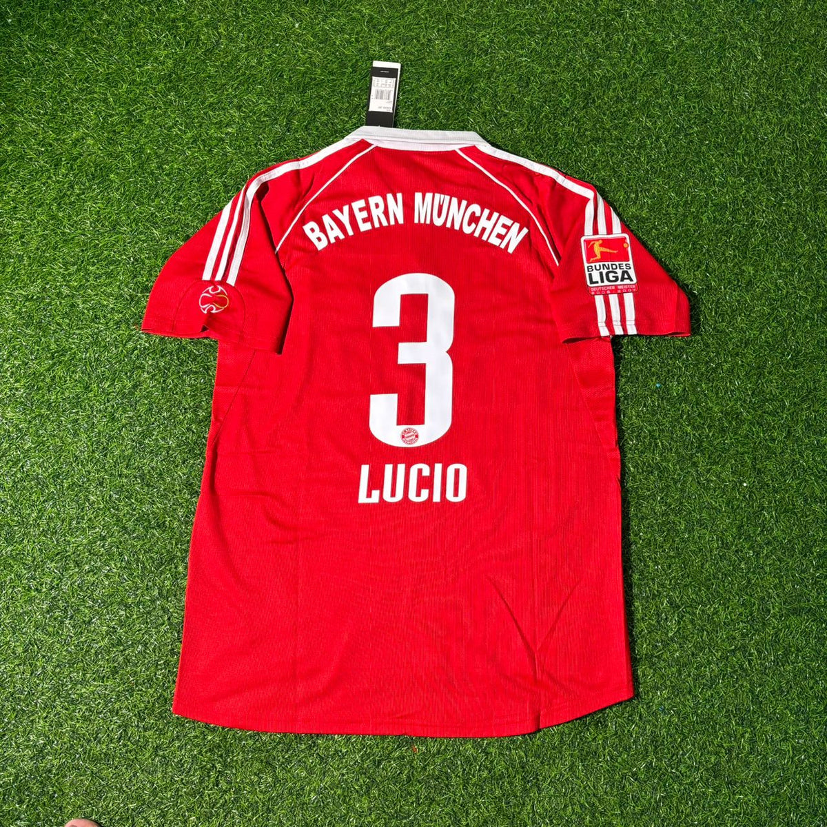 Lucio Bayern Munich 2006/07 Red Retro Football Jersey – Back View