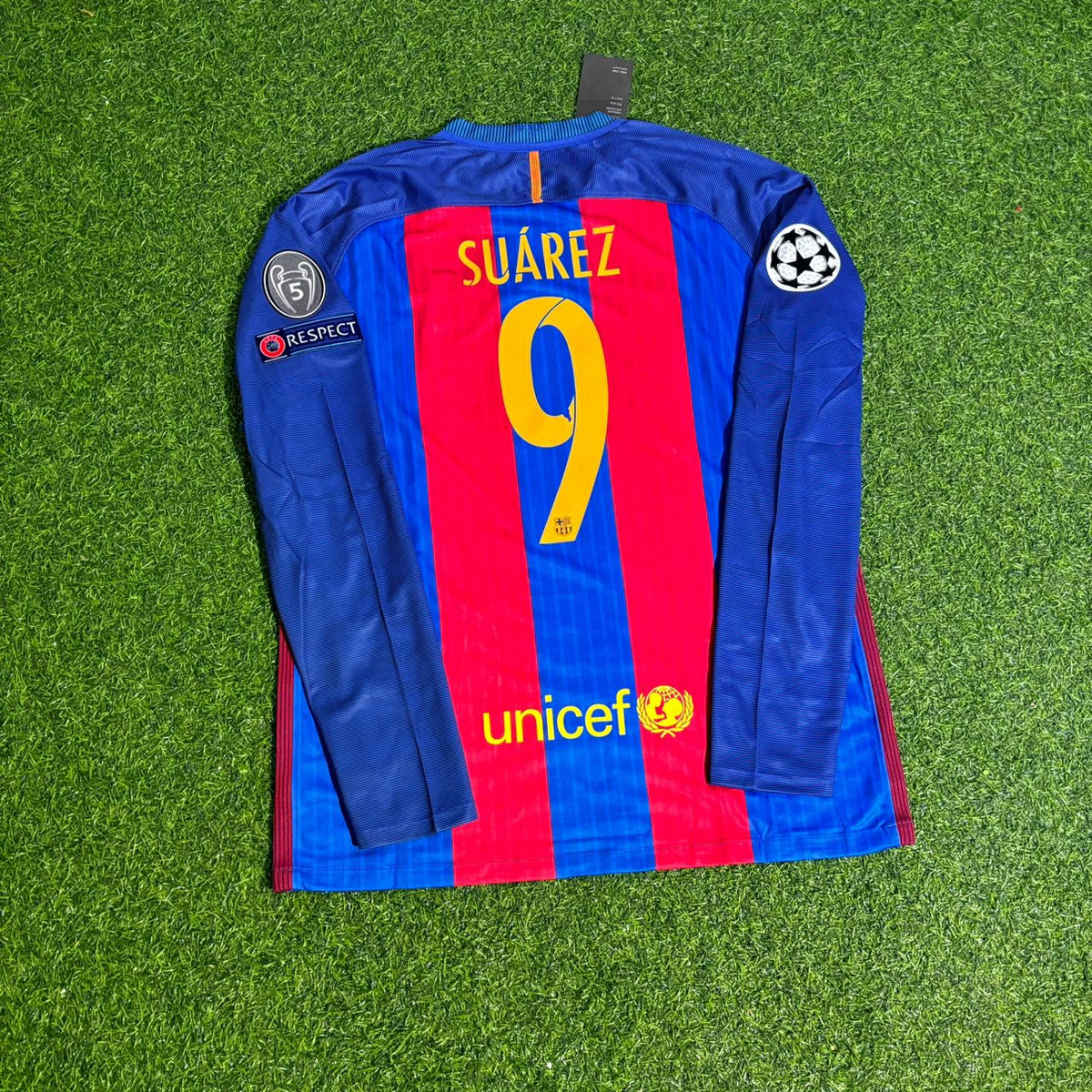 2016 Luis Suárez Barcelona World Champions Patch Long Sleeve Football Jersey – Back View
