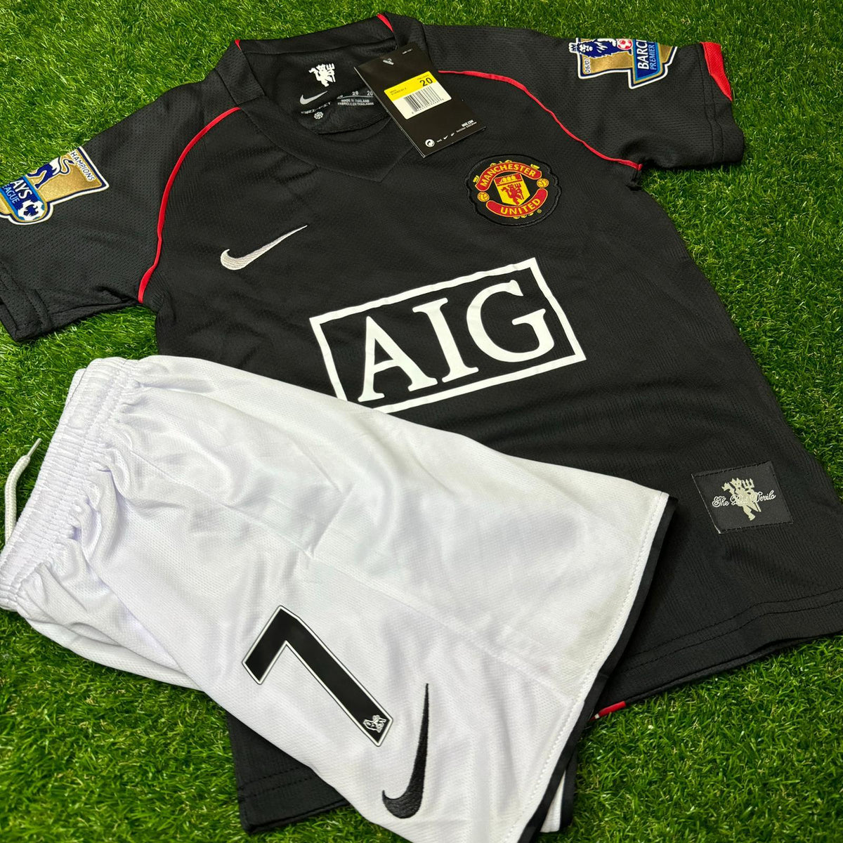 Cristiano Ronaldo Manchester United 07/08 Black Kids Football Jersey for Children – 4