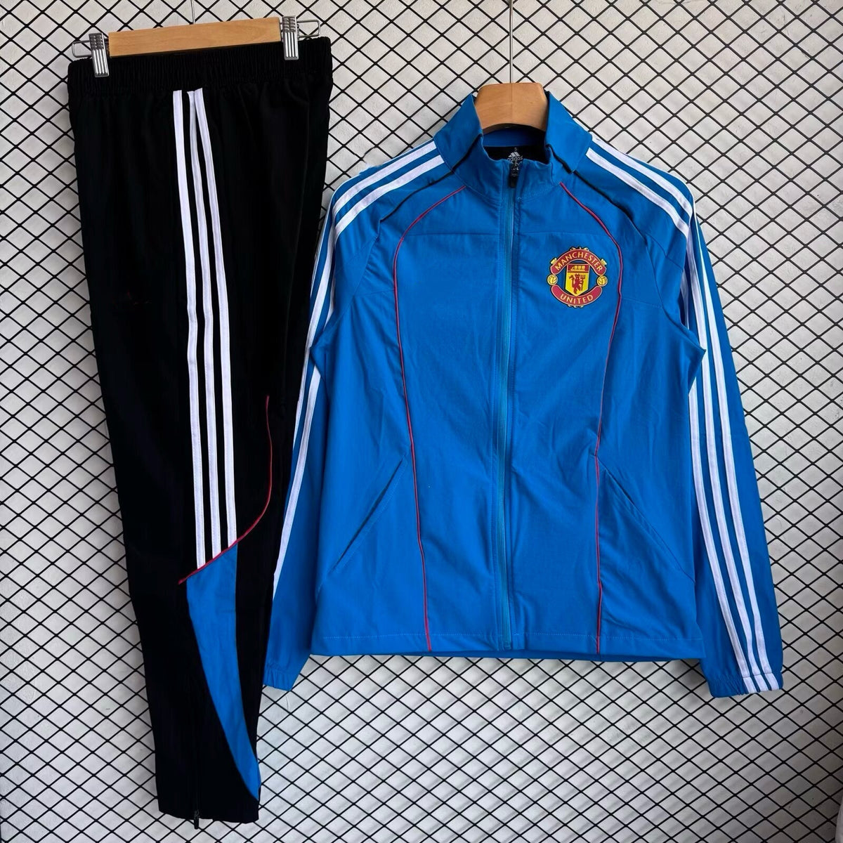2025/26 Manchester United Tracksuit Windbreaker Jacket Pants Special Edition – Back View