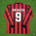 1989/90 Marco van Basten #9 AC Milan Retro Long Sleeve Football Jersey – Back View