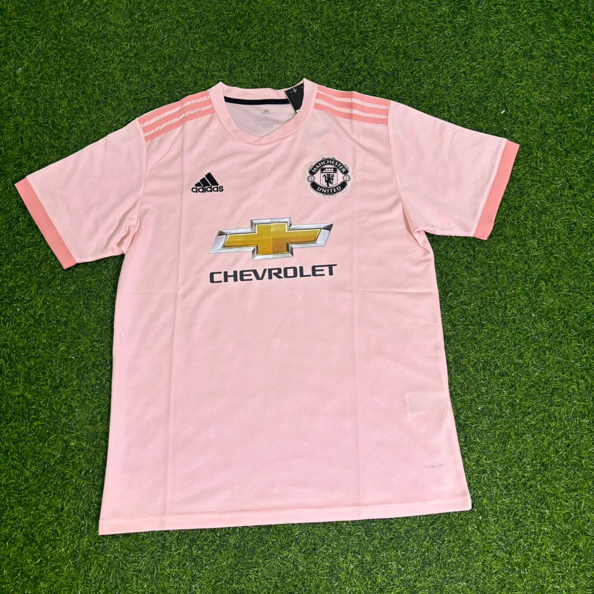 Manchester United 2018/19 Pink Retro Football Jersey – Marcus Rashford – Front View