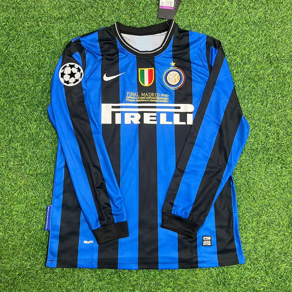 Mario Balotelli Inter Milan 2010 Champions League Final Retro Football Jersey – Front View