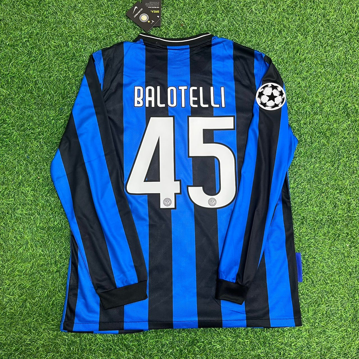 2010 Mario Balotelli Inter Milan Champions League Final Retro Football Jersey Collection – Back View