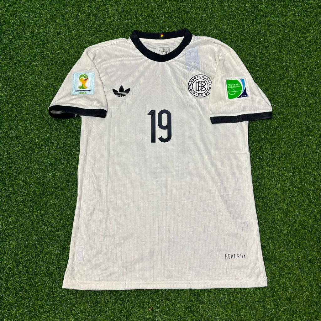 Germany 2014 World Cup Special Edition White Retro Football Jersey – Mario Götze – Front View