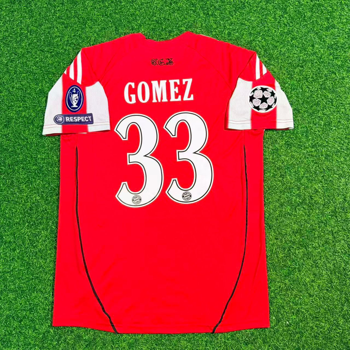 Mario Gomez Bayern Munich 2010/11 Home Jersey – Back View