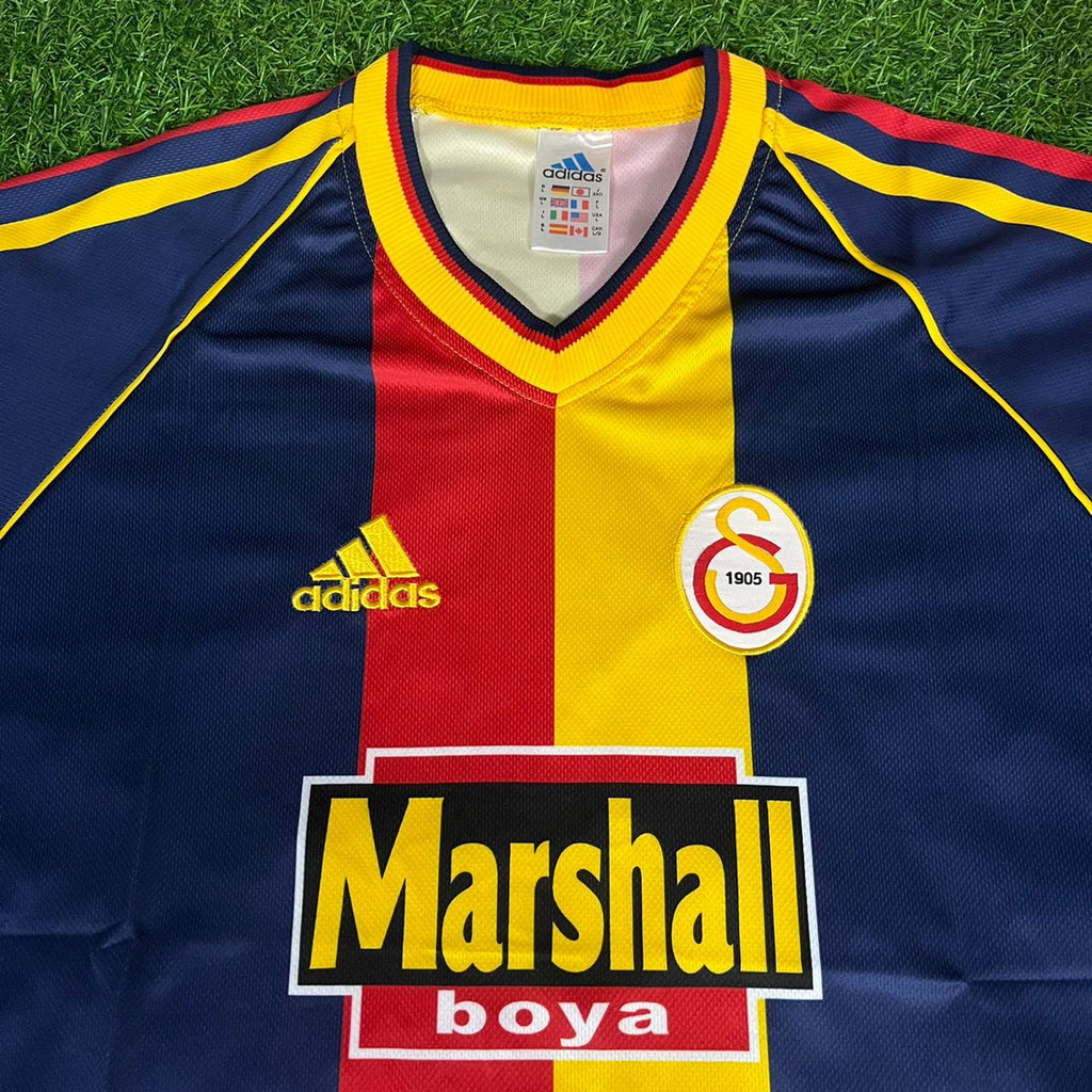 2000 Galatasaray UEFA Retro Jersey – | | | Forma – Victor Osimhen 45 – Detailed View